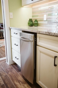 Dishwasher Tile Backsplash